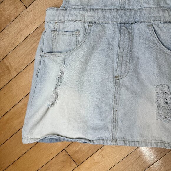 FOREVER 21 Distressed Denim Jeans Overalls Dress Skirt Size Small - Picture 4 of 8
